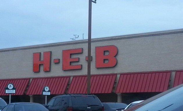 Photo of H-E-B Bakery