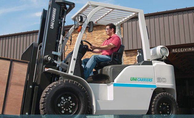 Photo of Unicarriers Forklift