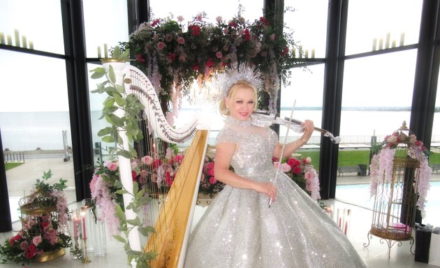 Photo of Elena: Toronto Violinist/Harpist/Pianist - Weddings & Corporate Events