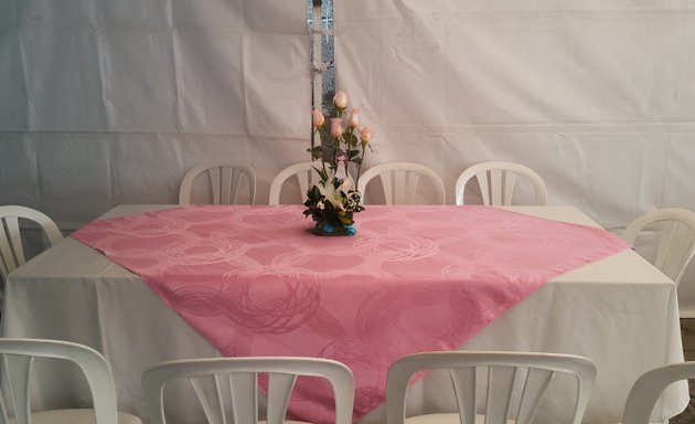 Foto de Carpas y Eventos "San Pedro", Alquiler carpas, sillas, mobiliario, decoración para fiestas.
