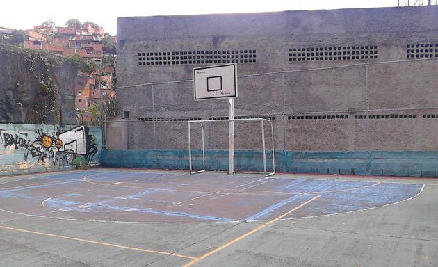 Foto de Cancha Deportiva Calle 7