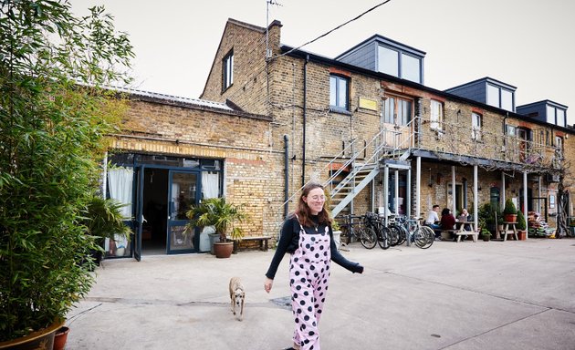 Photo of The Corner Studios - Coworking Space Brixton / Stockwell