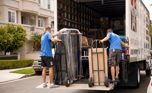 Photo of Rockstar Pro Movers - Hollywood