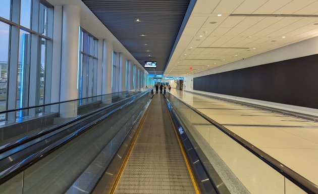 Photo of Charlotte Douglas International Airport