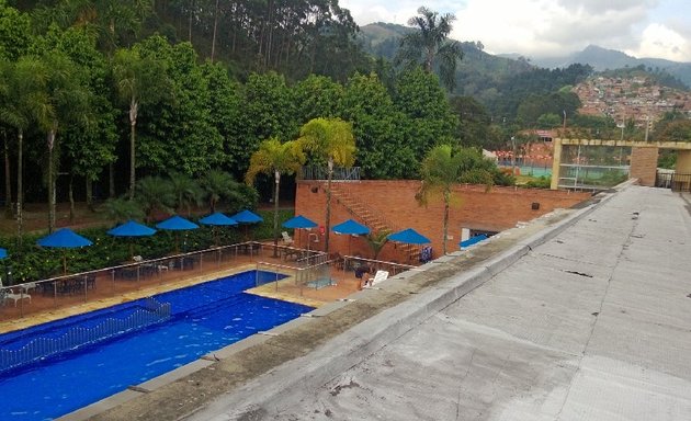 Foto de Casa Club del Egresado - Universidad De Medellín