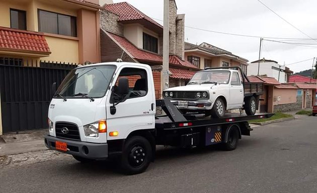 Foto de Winchas y Gruas la Armenia conocoto