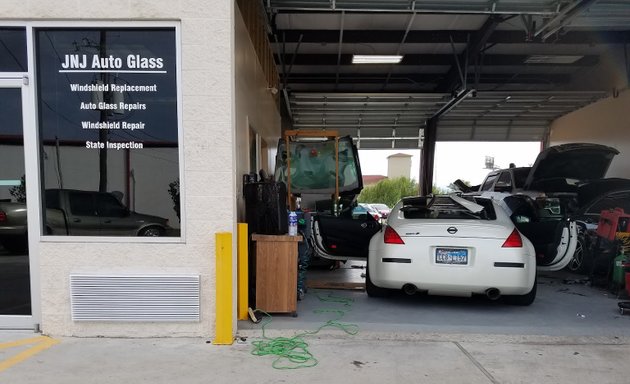Photo of Northwest Houston Auto Windshield Repair & Tire Store Heights