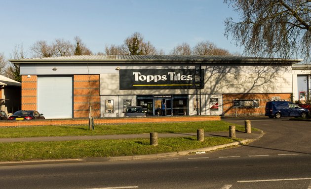 Photo of Topps Tiles Orpington - SUPERSTORE