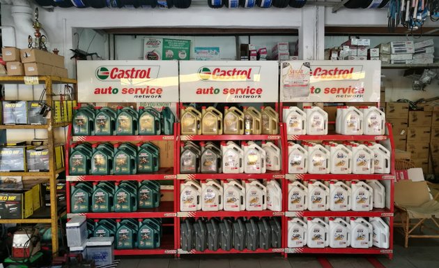 Photo of Castrol Auto Service Workshop - ET Tyre And Battery Service (3-Star Certified Workshop)
