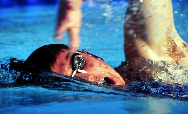 Photo de Apprendre à nager 33 - Cours de natation - Professeur MNS indépendant - Réservations en ligne