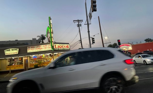 Photo of Encino Park Liquor