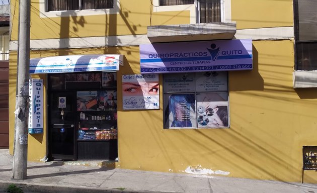 Foto de Quiroprácticos Quito