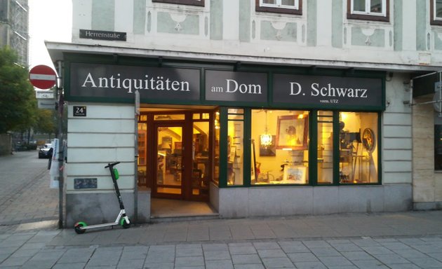 Foto von Antiquitäten am Dom Inh. Daniel Schwarz