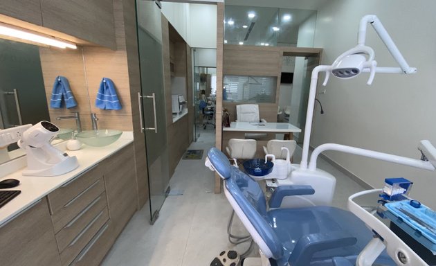 Photo of Arvind's Advanced Dental Care (Root Canal Treatment, Orthodontics, Implant Centre)