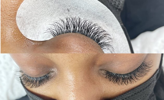 Photo of MR Lady eyelash extension