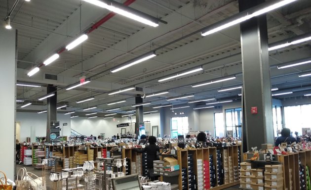 Photo of DSW Designer Shoe Warehouse