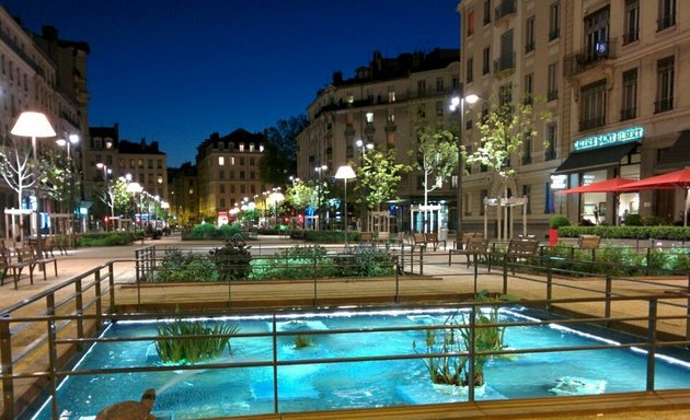 Photo de Place du Général Brosset