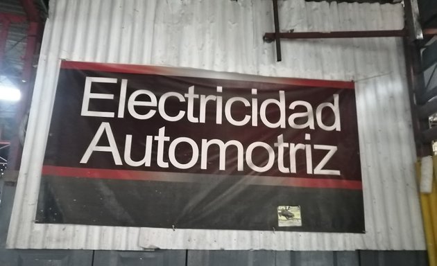 Foto de Servicio Automotriz Total