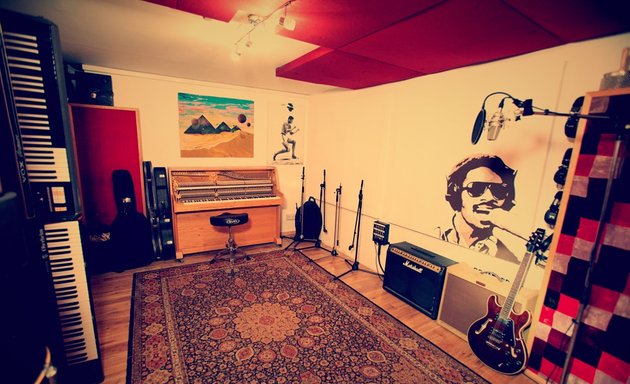 Photo of THE LAB Recording Studios