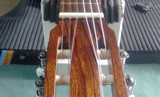 Foto de luthier "Laccifer"