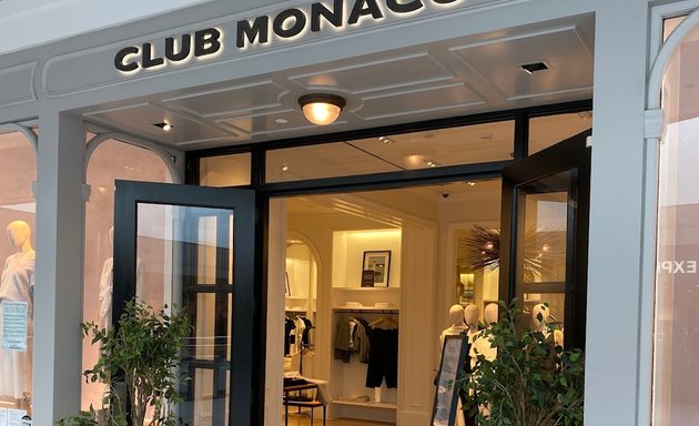 Photo of Club Monaco