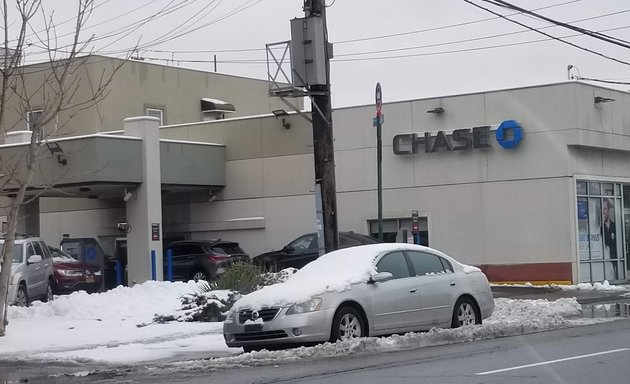 Photo of Chase Bank