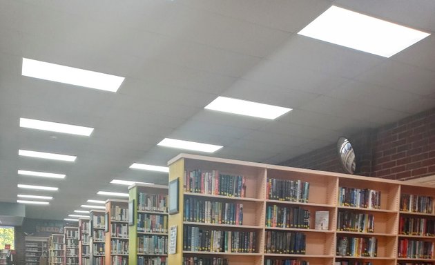 Photo of Enoch Pratt Free Library - Hamilton Branch
