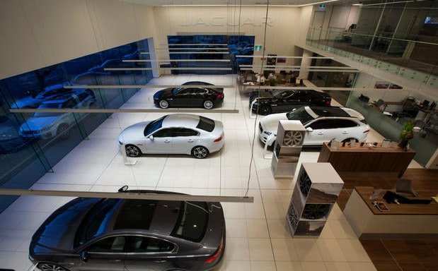 Photo of Land Rover Service Department