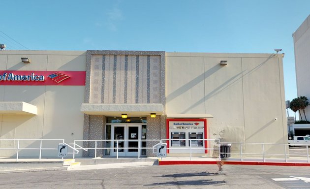 Photo of Bank of America (with Drive-thru ATM)