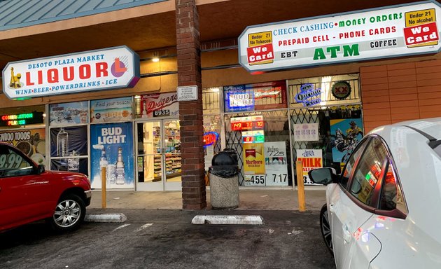 Photo of De Soto Plaza Liquor & Junior