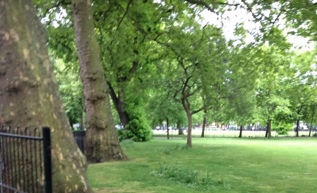 Photo of Bethnal Green Gardens