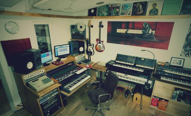 Photo of THE LAB Recording Studios