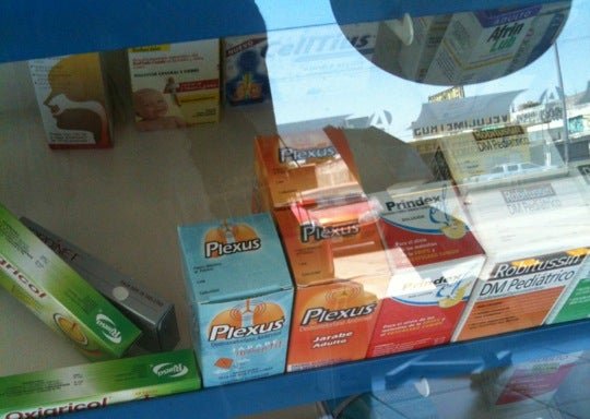 Foto de Farmacias del Ahorro Laredo