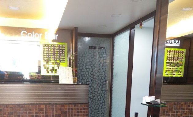 Photo of Toppers Salon & Spa