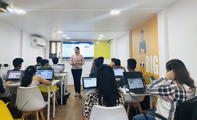 Photo of Freelancers Academy: Digital Marketing Institute in Mumbai/Andheri