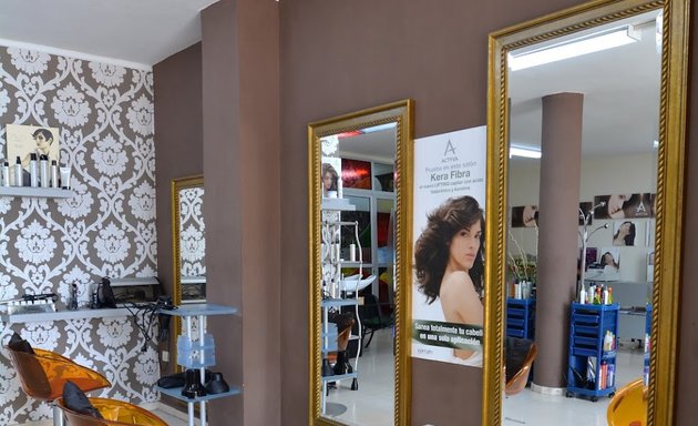 Foto de Javier Armas Distribuciones, Cursos de peluquería en Tenerife