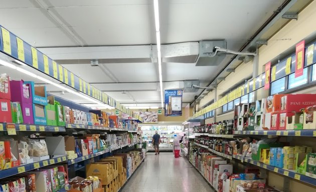 foto Dpiù Supermercato Roma