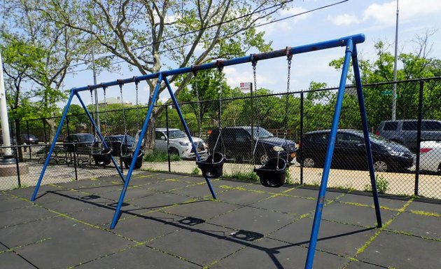 Photo of Dan Ross Playground