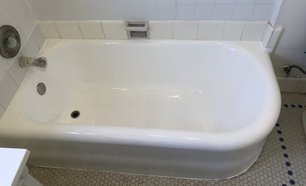 Photo of V&V Tub Refinishing