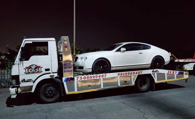 Photo of R & R Towing Service ( Car Towing Service In Mumbai / Four wheeler Towing Service In Mumbai)
