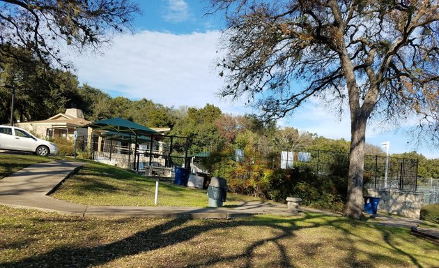 Photo of Lakewood Park
