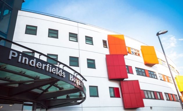 Photo of Pinderfields Hospital