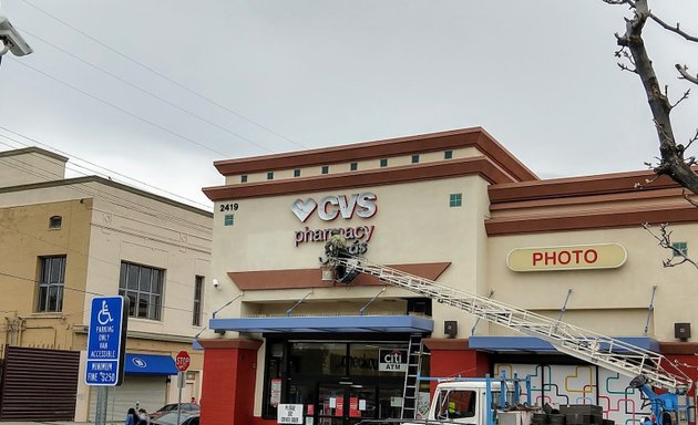Photo of CVS Pharmacy y más