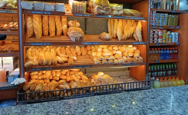 Foto de Panaderia Safari Bakery