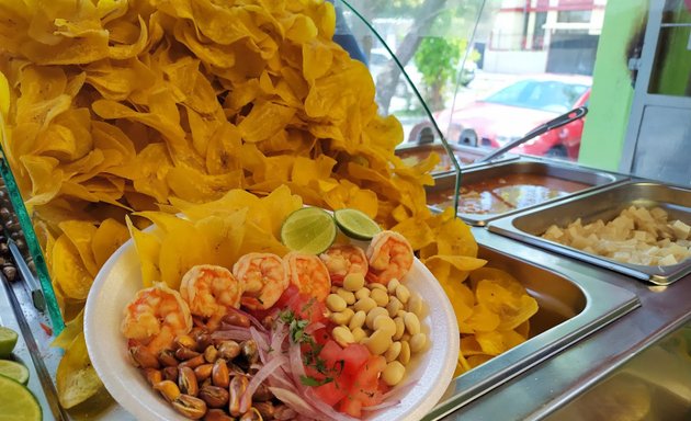 Foto de Los Legitimos Cevichochos de la UTE