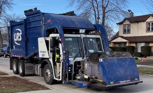 Photo of Lakeshore Recycling Systems