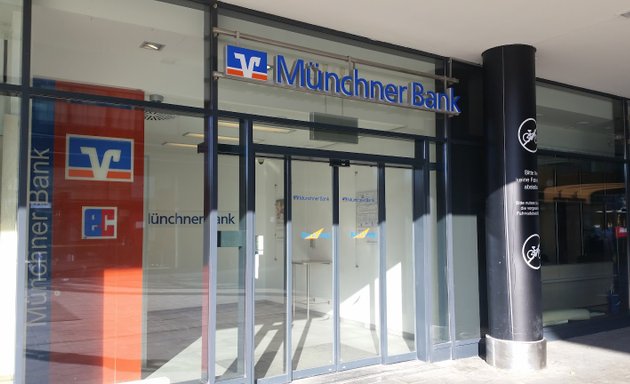 Foto von Münchner Bank eG, Geldautomat Riem Arcaden (Basement)