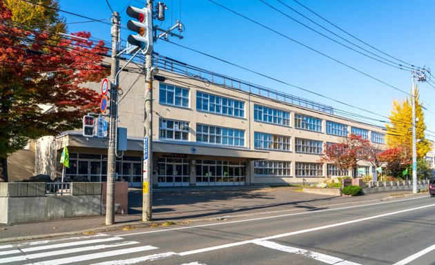 写真 札幌市立新陽小学校