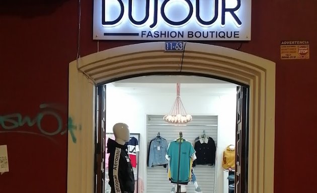 Foto de du Jour Fashion Boutique