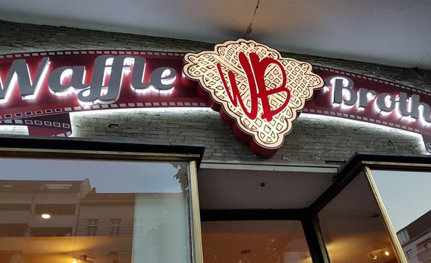 Foto von Waffle Brothers Berlin (Kantstraße)